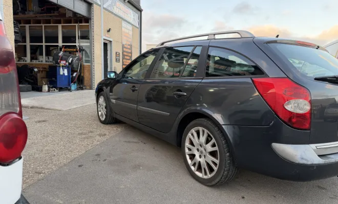  Bolide en vente Renault Laguna 2 Phase 2 - 1.9 dCi 130 ch, Marquise, J.V.Meca.Auto